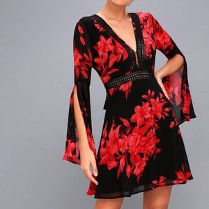 RED & BLACK BELL SLEEVE DRESS